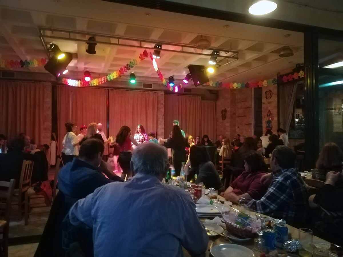 Apokriatikos_xoros19 (1).jpg